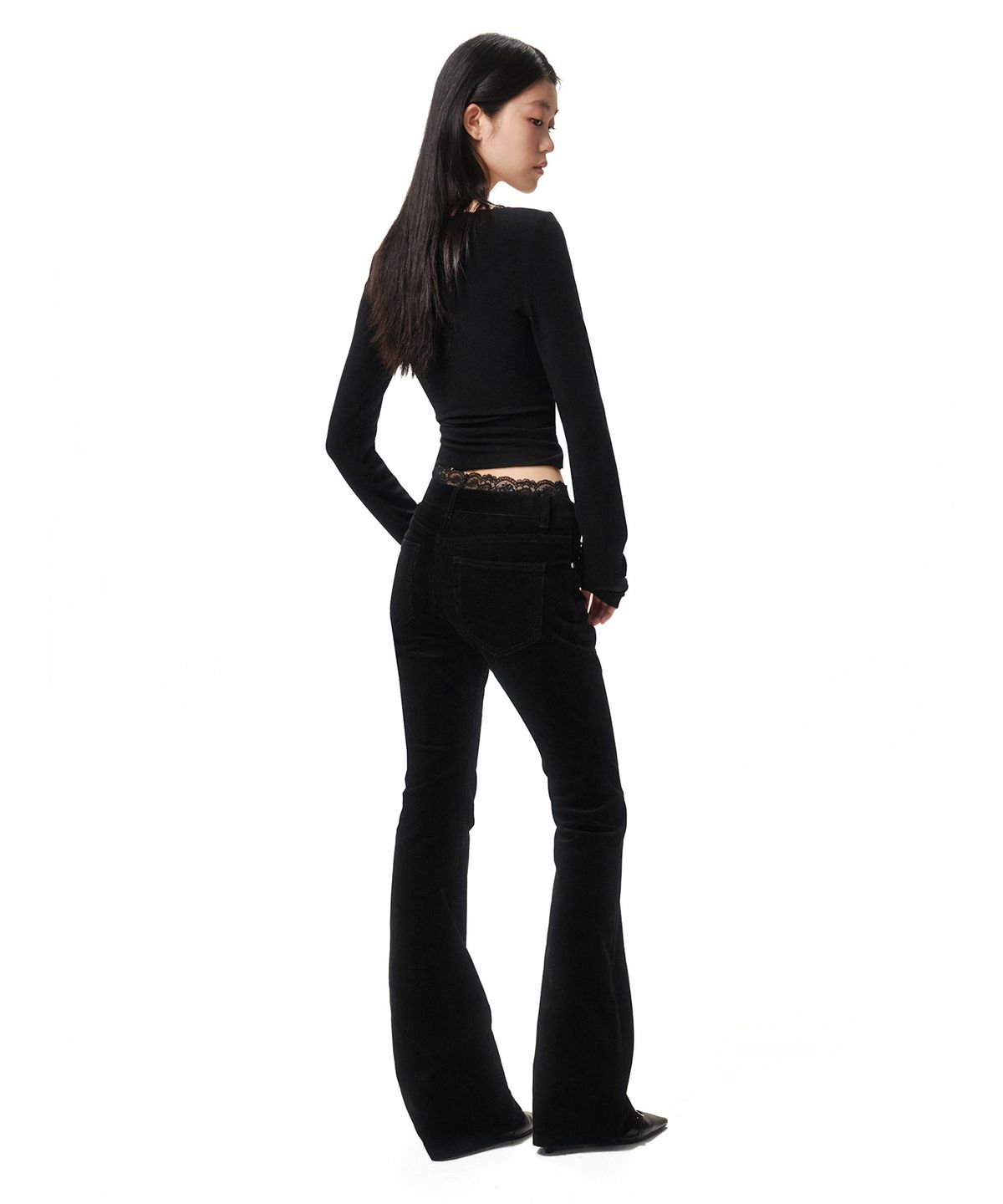 데케트 우먼(DECET WOMEN) Signature Slim Low Rise Flared Corduroy Pants DCWPT041BLACK