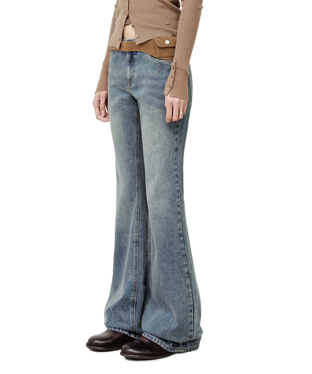 데케트 우먼(DECET WOMEN) [윤비누X데케트우먼]Stitch Pocket Low Rise Relaxed Flared Jeans DCWPT039LIGHTBLUE