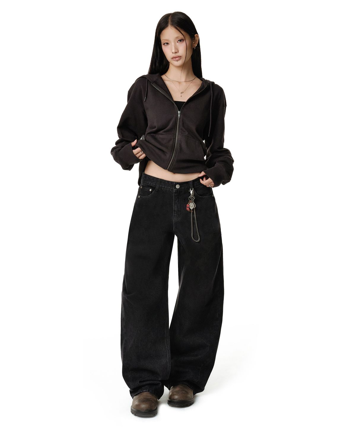 데케트 우먼(DECET WOMEN) [윤비누X데케트우먼]Curved Pocket Barrel Wide Jeans DCWPT038BLACK