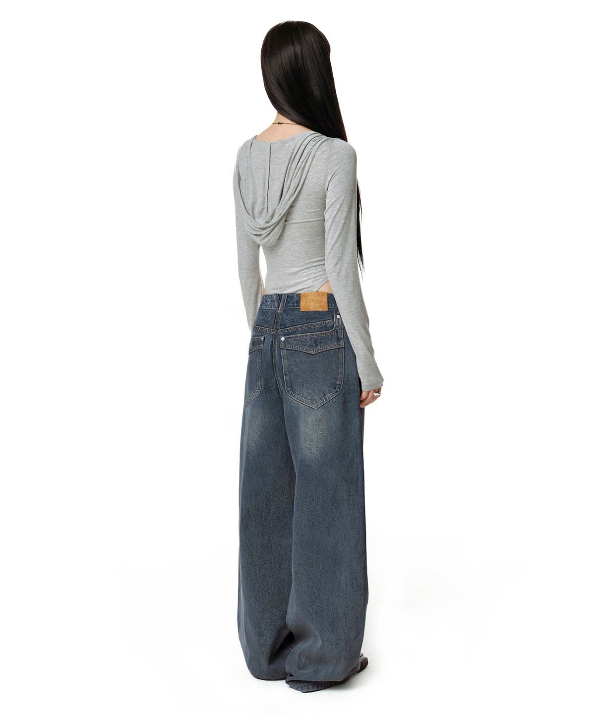 데케트 우먼(DECET WOMEN) [윤비누X데케트우먼]Curved Pocket Barrel Wide Jeans DCWPT038BLUE