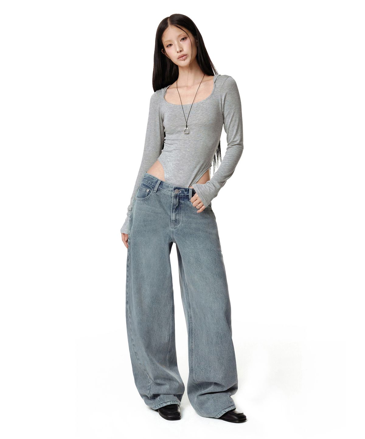 데케트 우먼(DECET WOMEN) [윤비누X데케트우먼]Curved Pocket Barrel Wide Jeans DCWPT038LIGHTBLUE