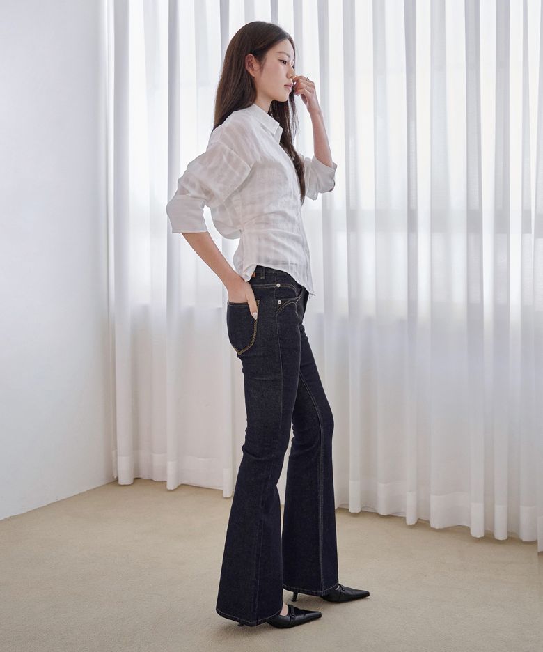 [윤비누x데케트우먼]Stitch Pocket Low Rise Slim Flared Jeans DCWPT036CPINDIGO