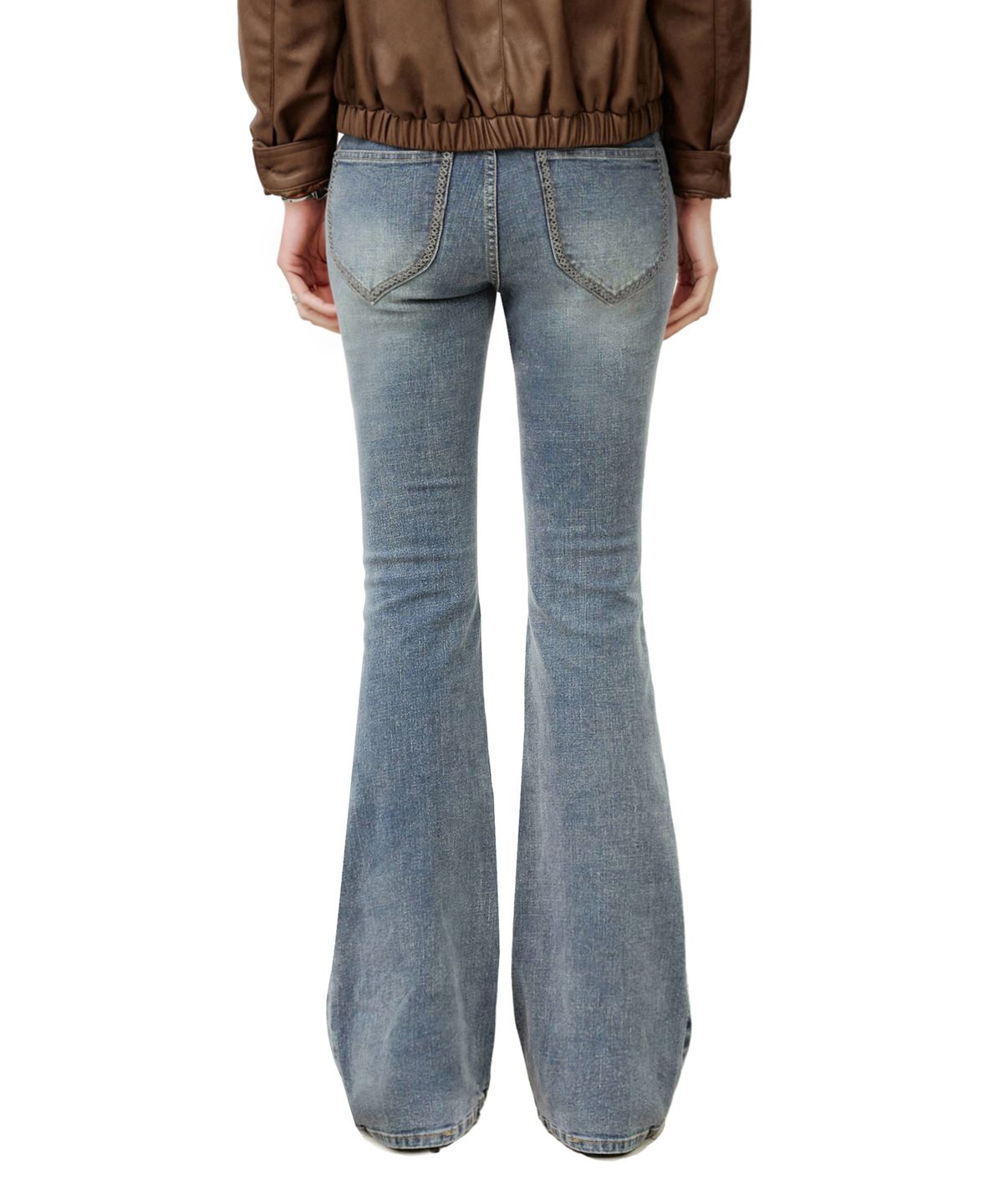 데케트 우먼(DECET WOMEN) [윤비누x데케트우먼]Stitch Pocket Low Rise Slim Flared Jeans DCWPT036LIGHTBLUE