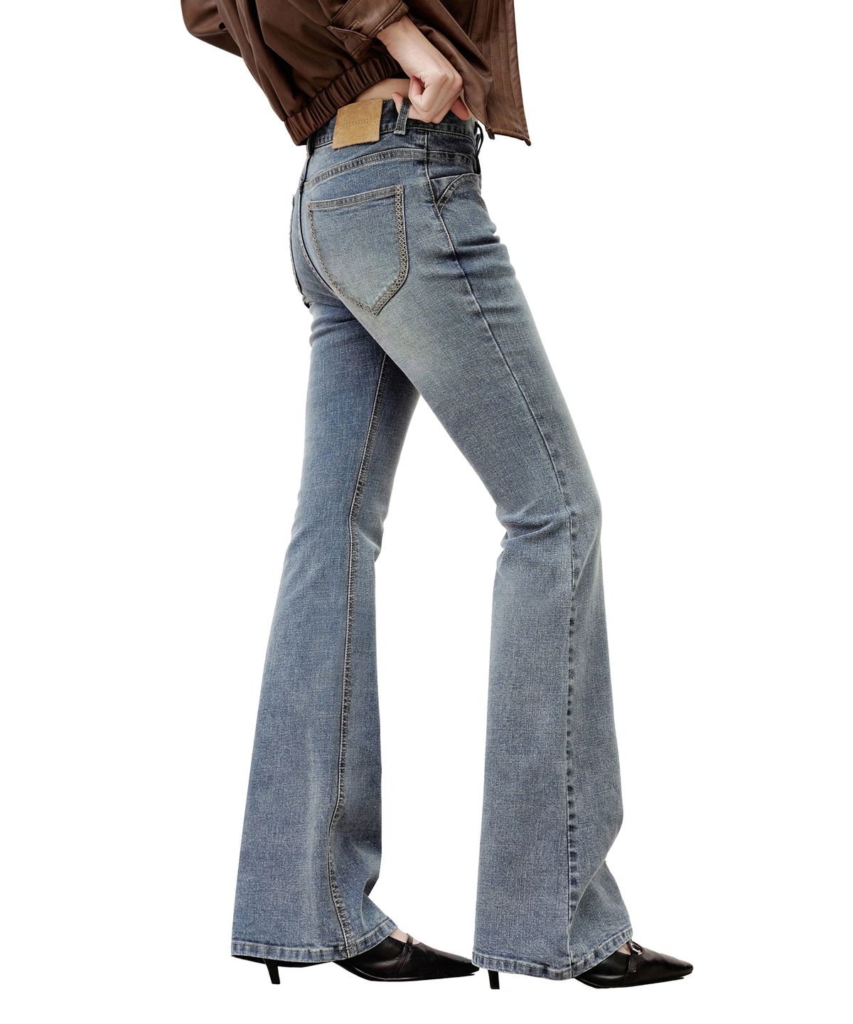 데케트 우먼(DECET WOMEN) [윤비누x데케트우먼]Stitch Pocket Low Rise Slim Flared Jeans DCWPT036LIGHTBLUE
