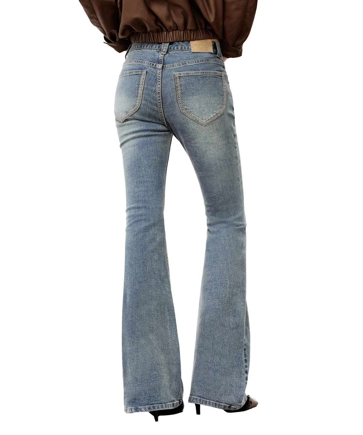 데케트 우먼(DECET WOMEN) [윤비누x데케트우먼]Stitch Pocket Low Rise Slim Flared Jeans DCWPT036LIGHTBLUE