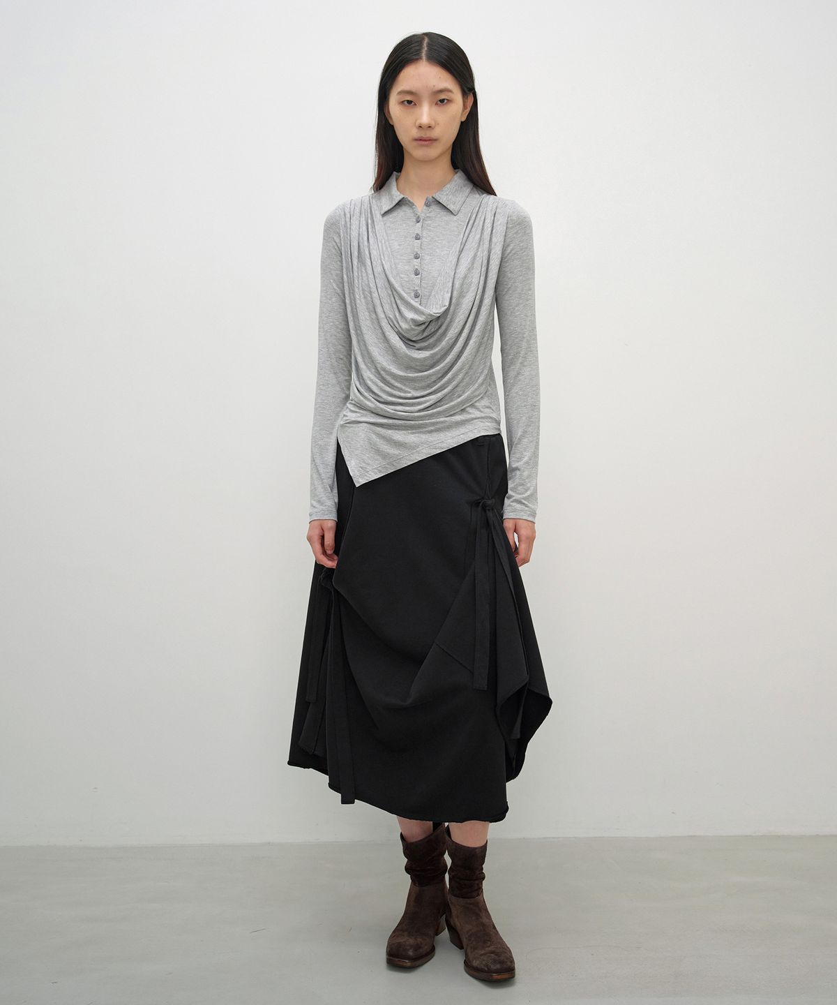 인사일런스 우먼(INSILENCE WOMEN) 카울 헨리넥 롱슬리브 MELANGE GREY