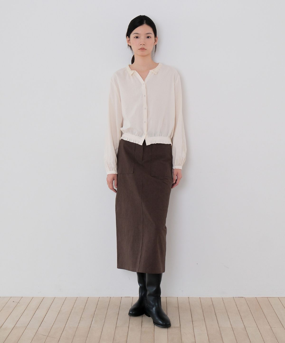 모의(MOUI) Washed cotton fatigue skirt (BROWN)