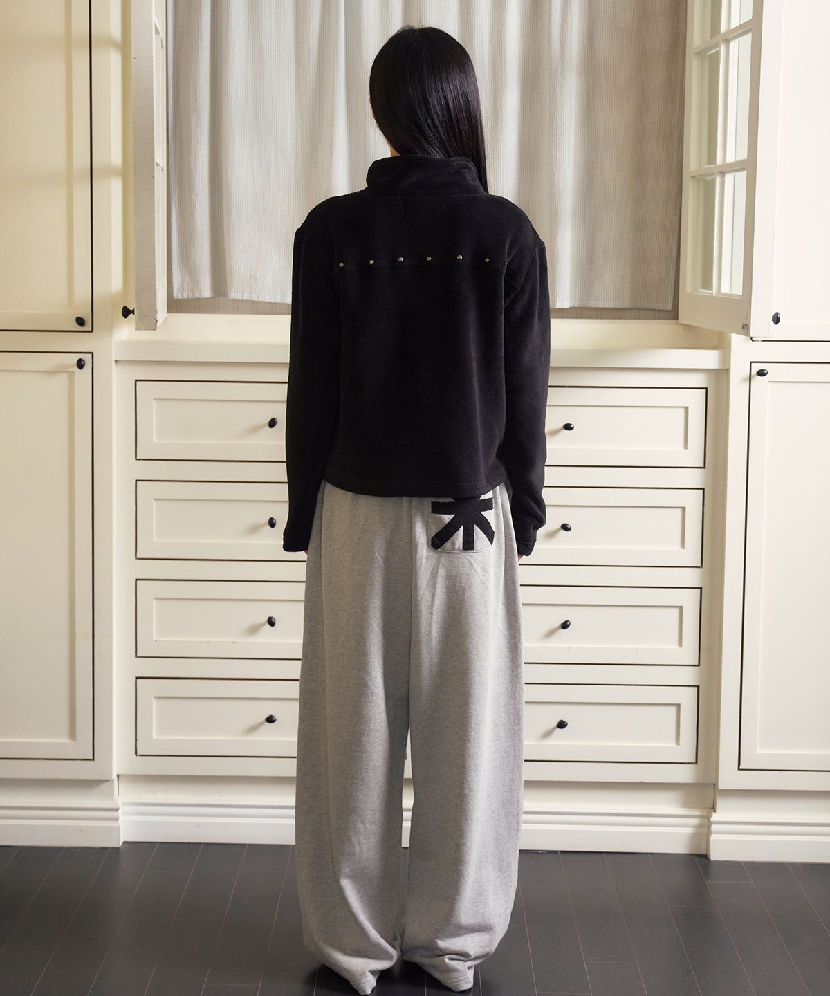 프렌다(PRENDA) STUD STAND NECK ZIP UP JACKET BLACK