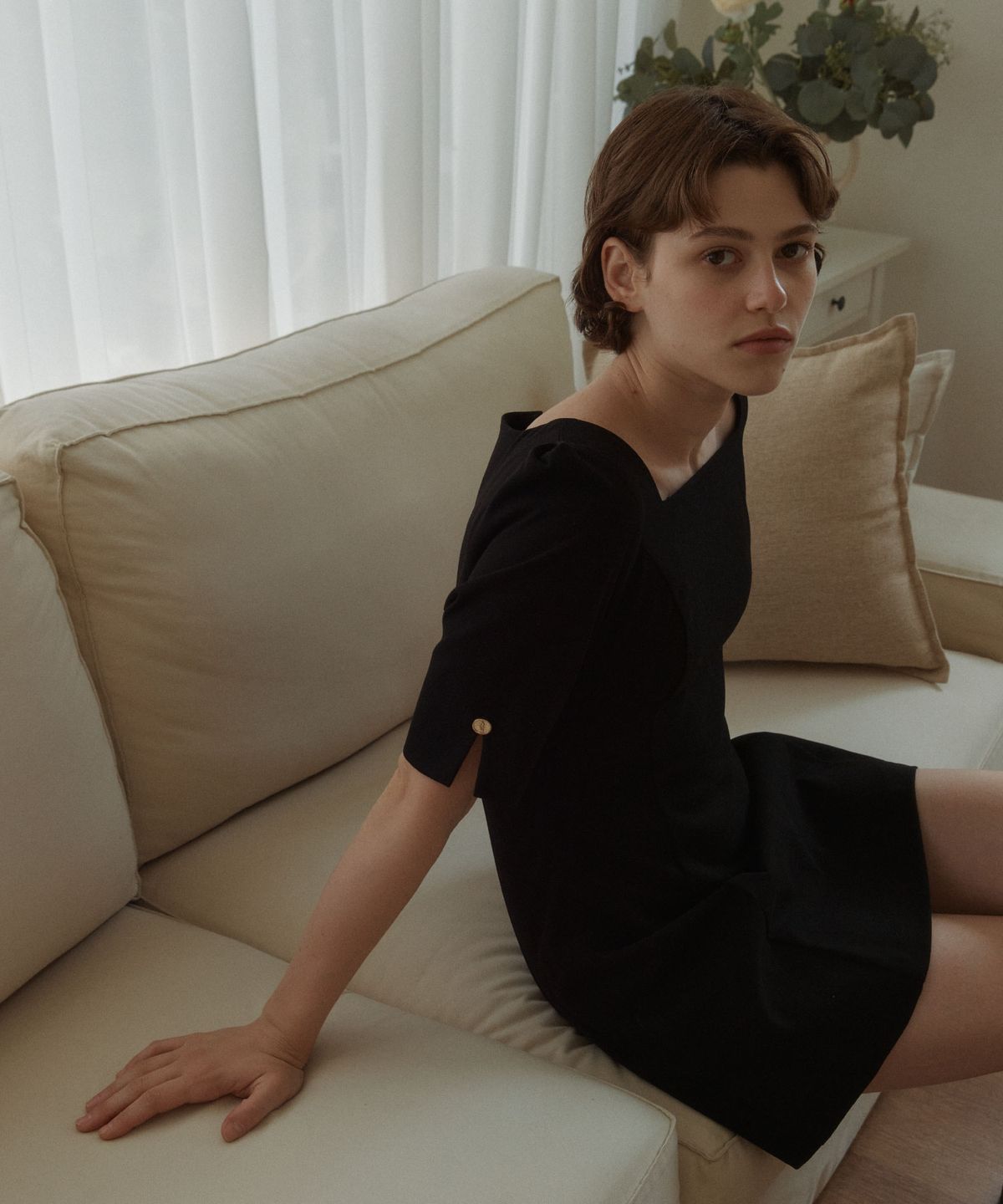 아노에틱(ANOETIC) ANC SQUARE NECK MINI DRESS_BLACK