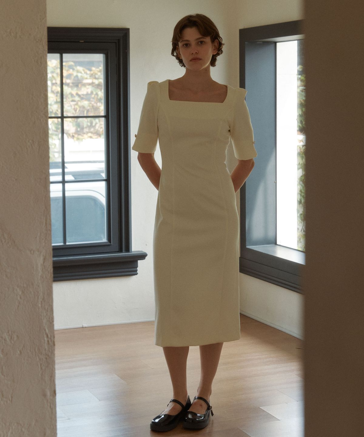 아노에틱(ANOETIC) ANC SQUARE NECK SLIM DRESS_IVORY