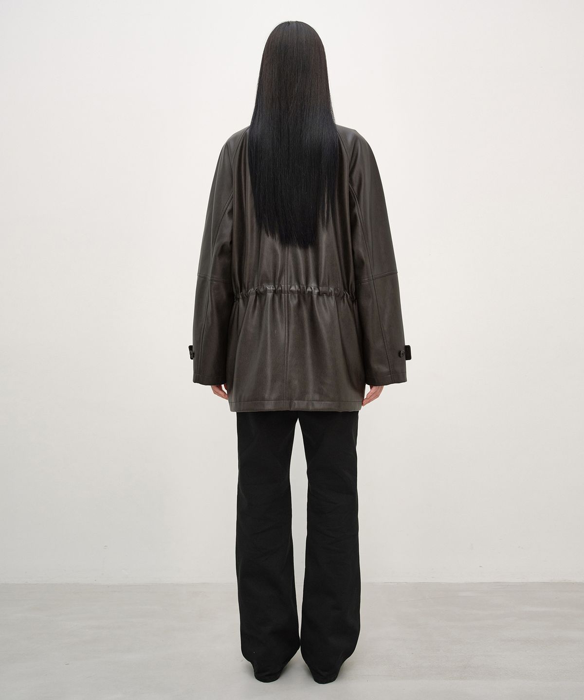 인사일런스 우먼(INSILENCE WOMEN) 빈티지 패디드 포우 레더 코트 WASHED BROWN