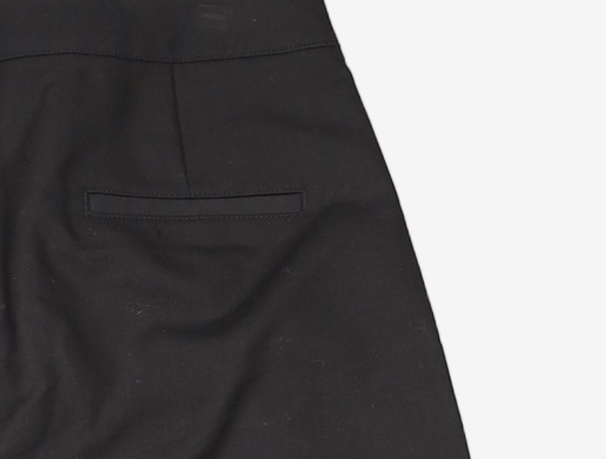 아모멘토(AMOMENTO) CURVED LEG PANTS (2COLORS) 1
