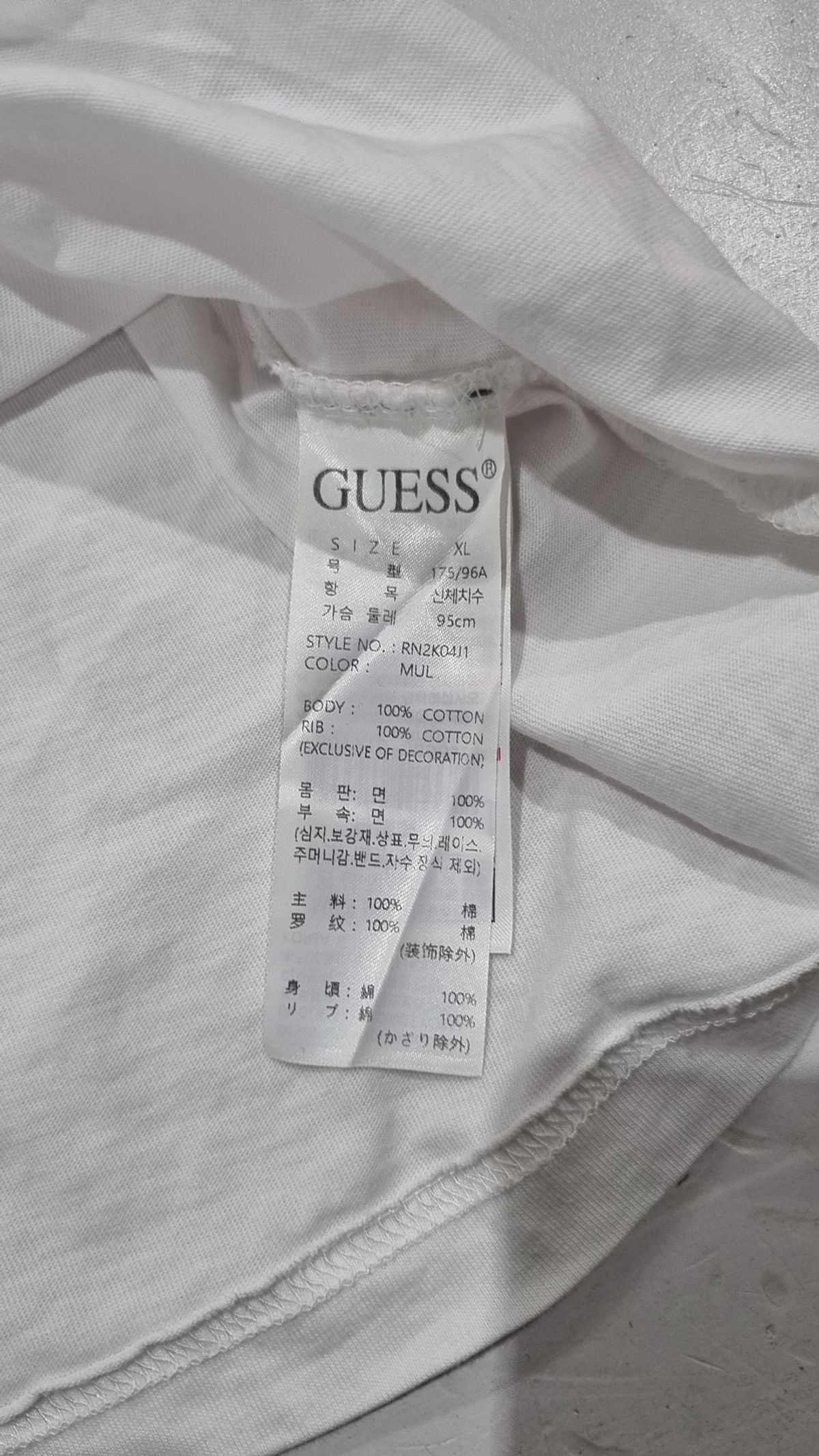 게스(GUESS) 반소매 티셔츠 XL