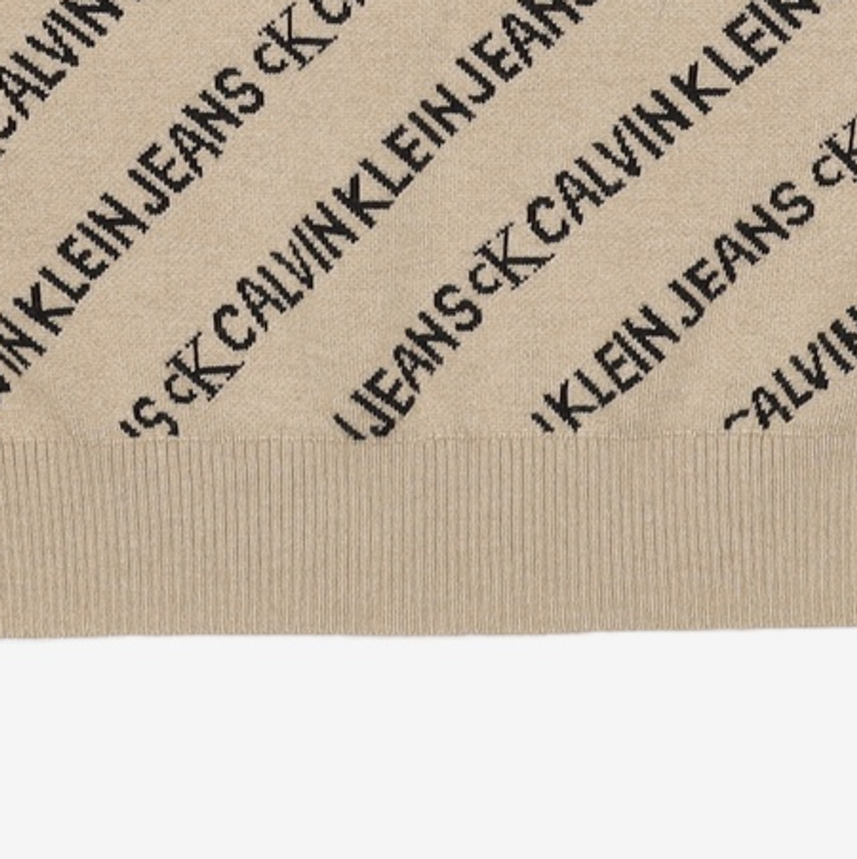 캘빈클라인 진(CALVIN KLEIN JEANS) 니트/스웨터 100