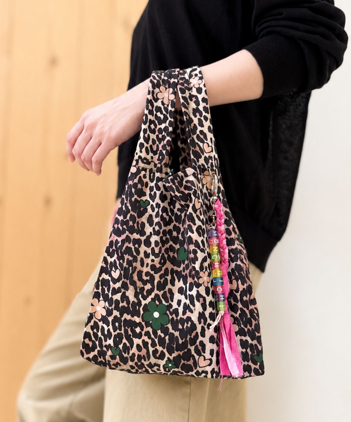 봉보(BONBEAU) BONBEAU lucky club leopard market bag 럭키클럽 마켓백 호피무늬 레오파드 데일리 에코백