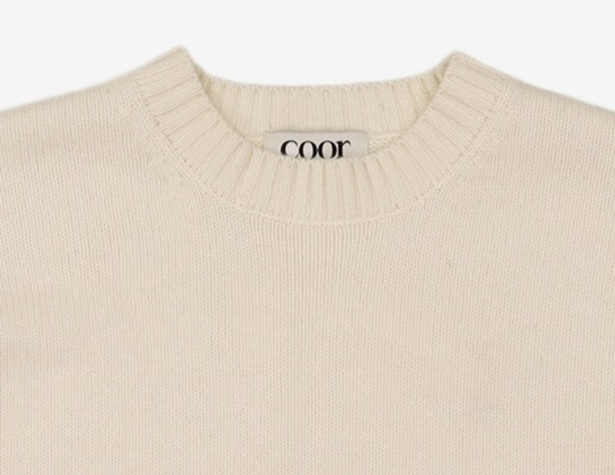 쿠어(COOR) 울 크롭 크루넥 스웨터 (아이보리) 3XL