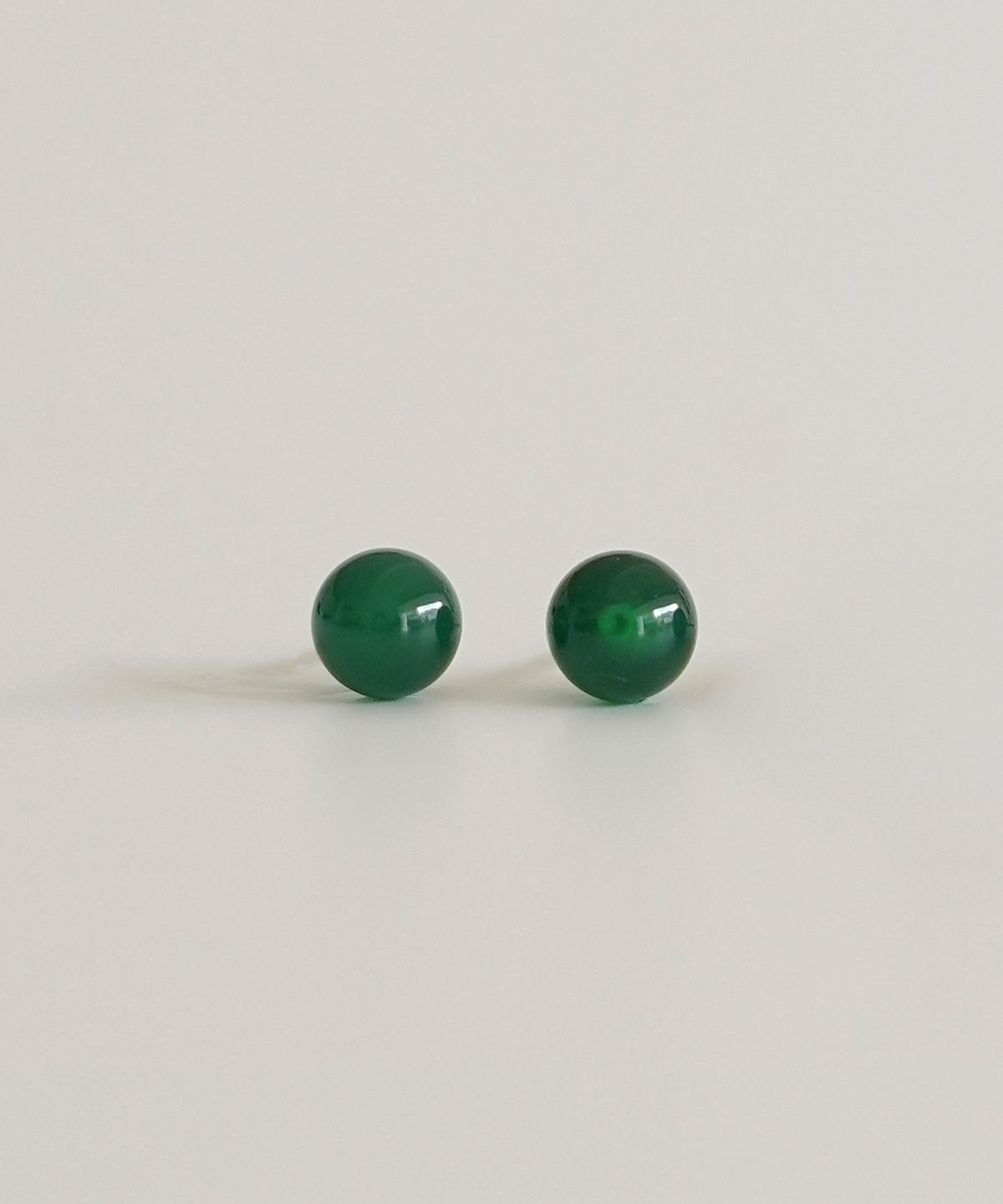 모던라이크(MODERN LIKE) [ Silver 925 ] 그린 오닉스 진주 귀걸이 6mm