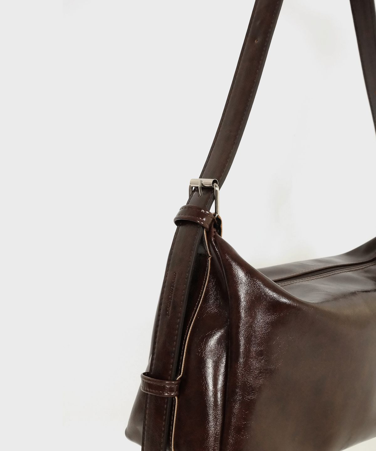 밋맷밋(MEETMETMEET) Dash gloss brown