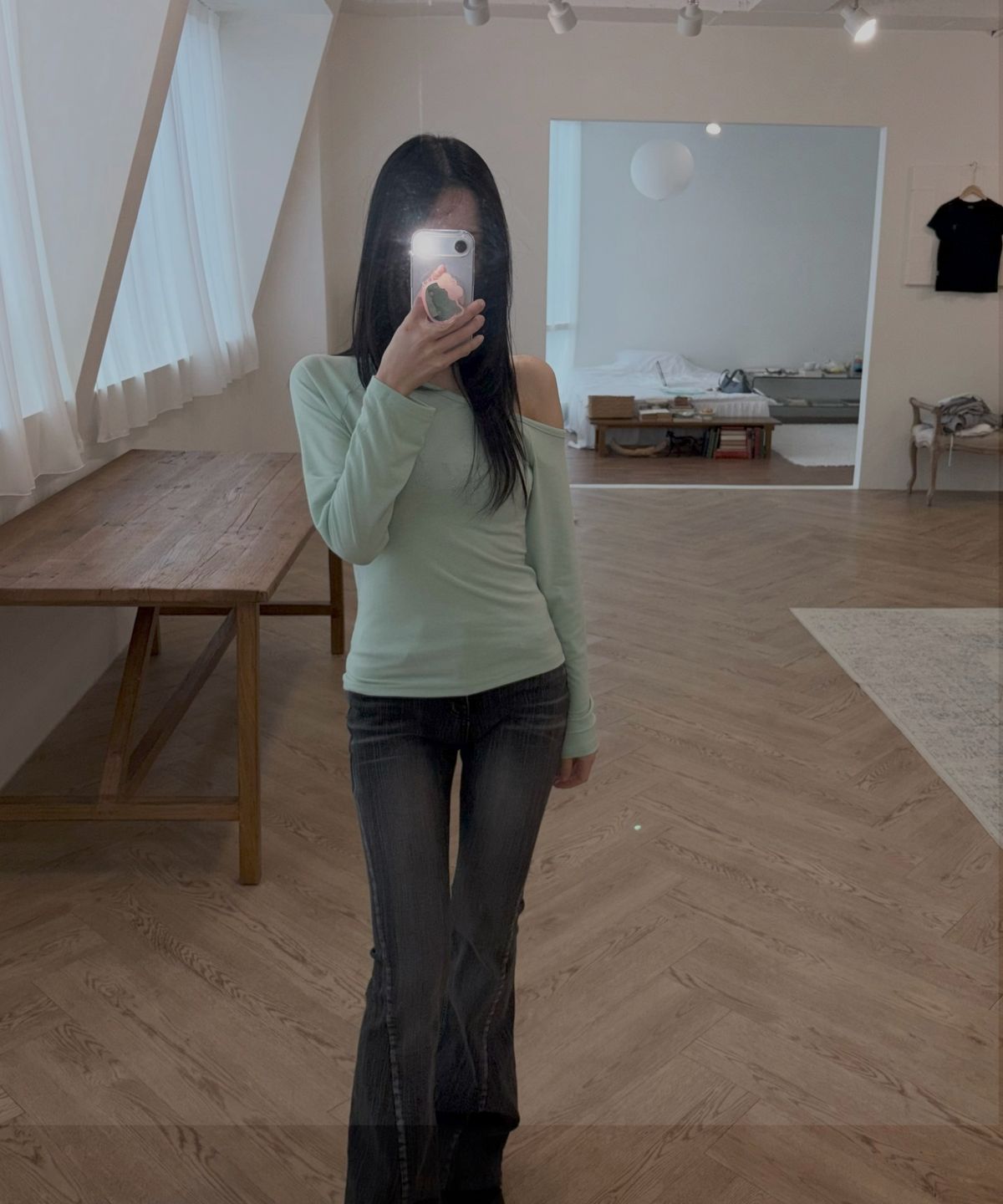 퍼니힐즈(FERNY HILLS) 블링 오프 숄더 탑 민트