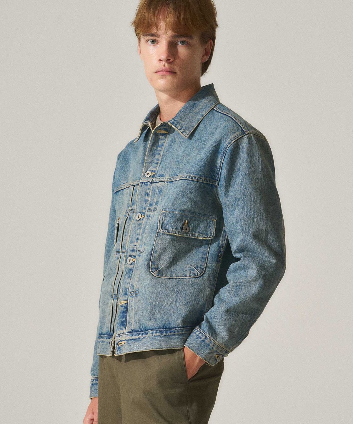 라이즈앤빌로우(RISE&BELOW) VINTAGE WASH TYPE-2 데님 트러커 재킷