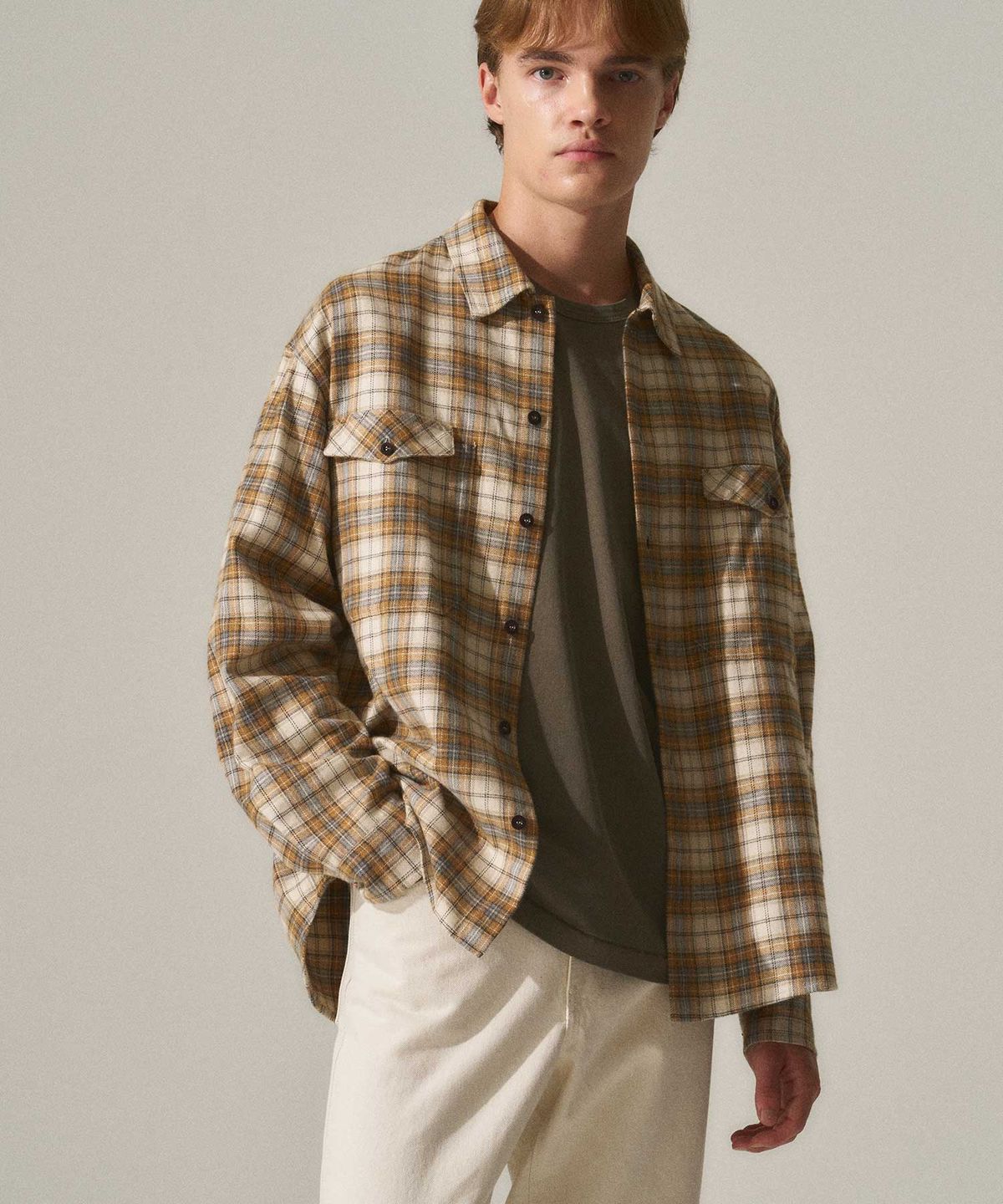 라이즈앤빌로우(RISE&BELOW) BROWN PLAID FLANNEL 유틸리티 오버 셔츠
