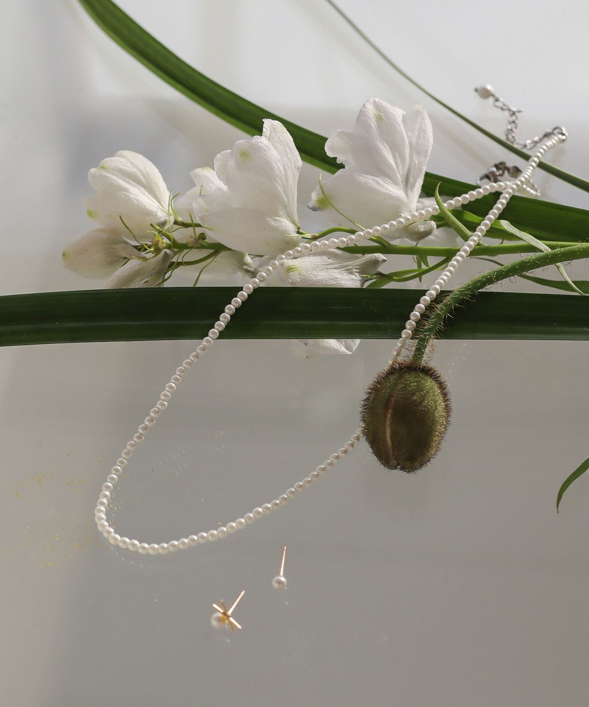 모던라이크(MODERN LIKE) [ Silver ] 화이트 핵진주 목걸이 2mm