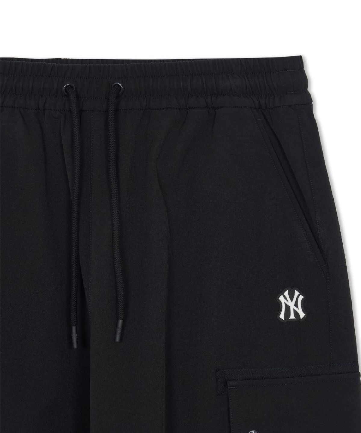 엠엘비(MLB) 베이직 코튼터치 기모 카고 와이드 팬츠 NY (Black)