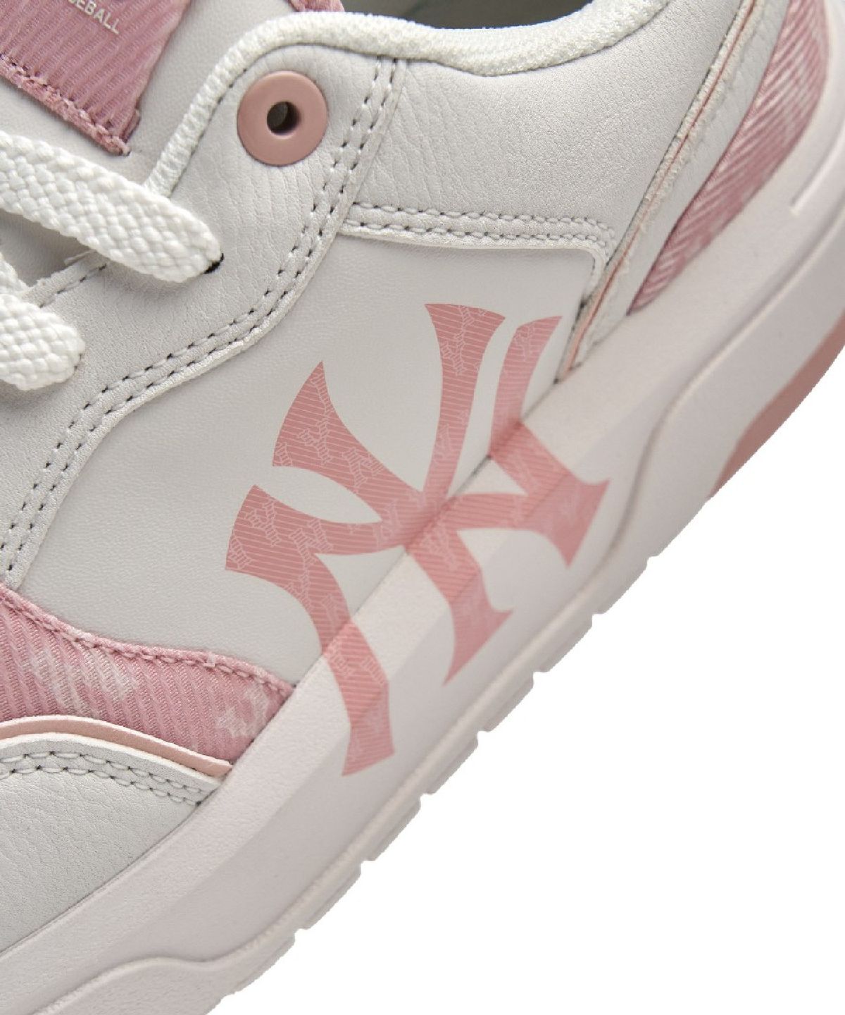 엠엘비(MLB) 청키라이너 데님 PK 모노그램 NY (Pink)