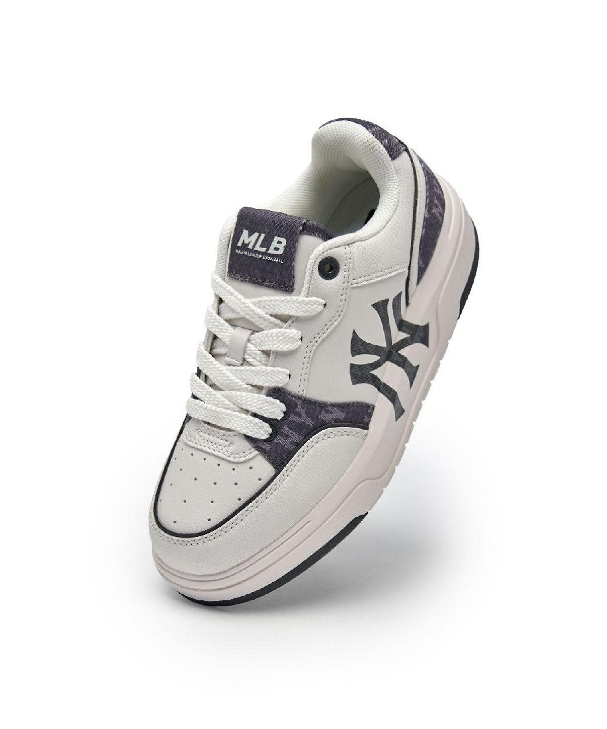 엠엘비(MLB) 청키라이너 데님 PK 모노그램 NY (Charcoal Grey)