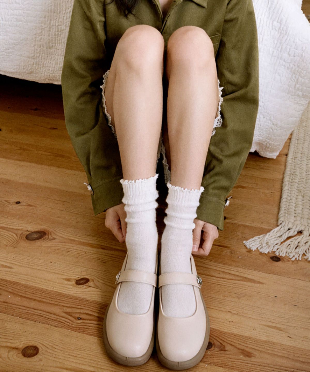 스퍼(SPUR) Odd Softly Maryjane Pumps 메리제인 펌프스 4cm -WA9021 (2color)