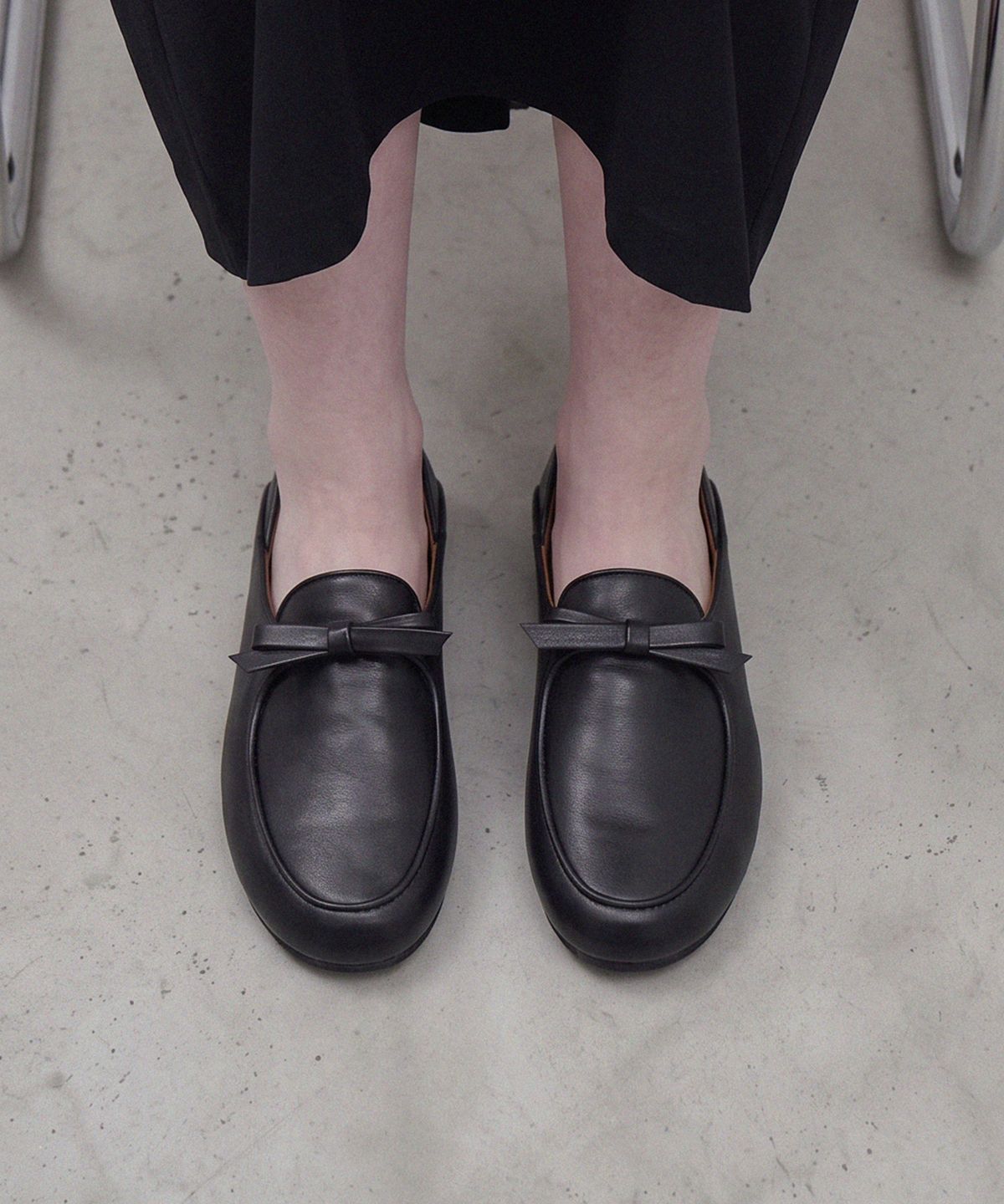 프리플라(FRI FLA) ljh9106 Bow Flat Loafers - 2 Colors