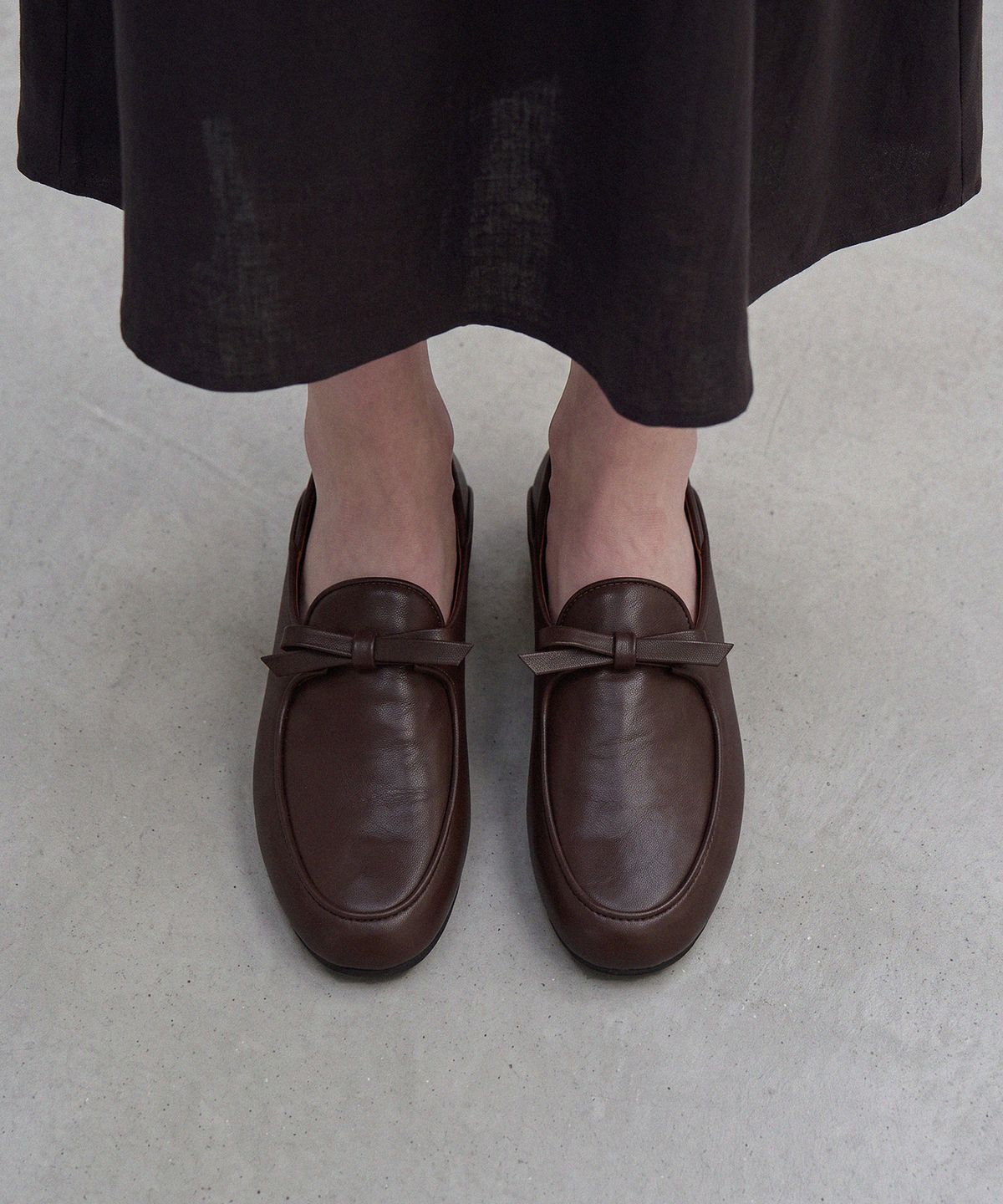 프리플라(FRI FLA) ljh9106 Bow Flat Loafers - 2 Colors