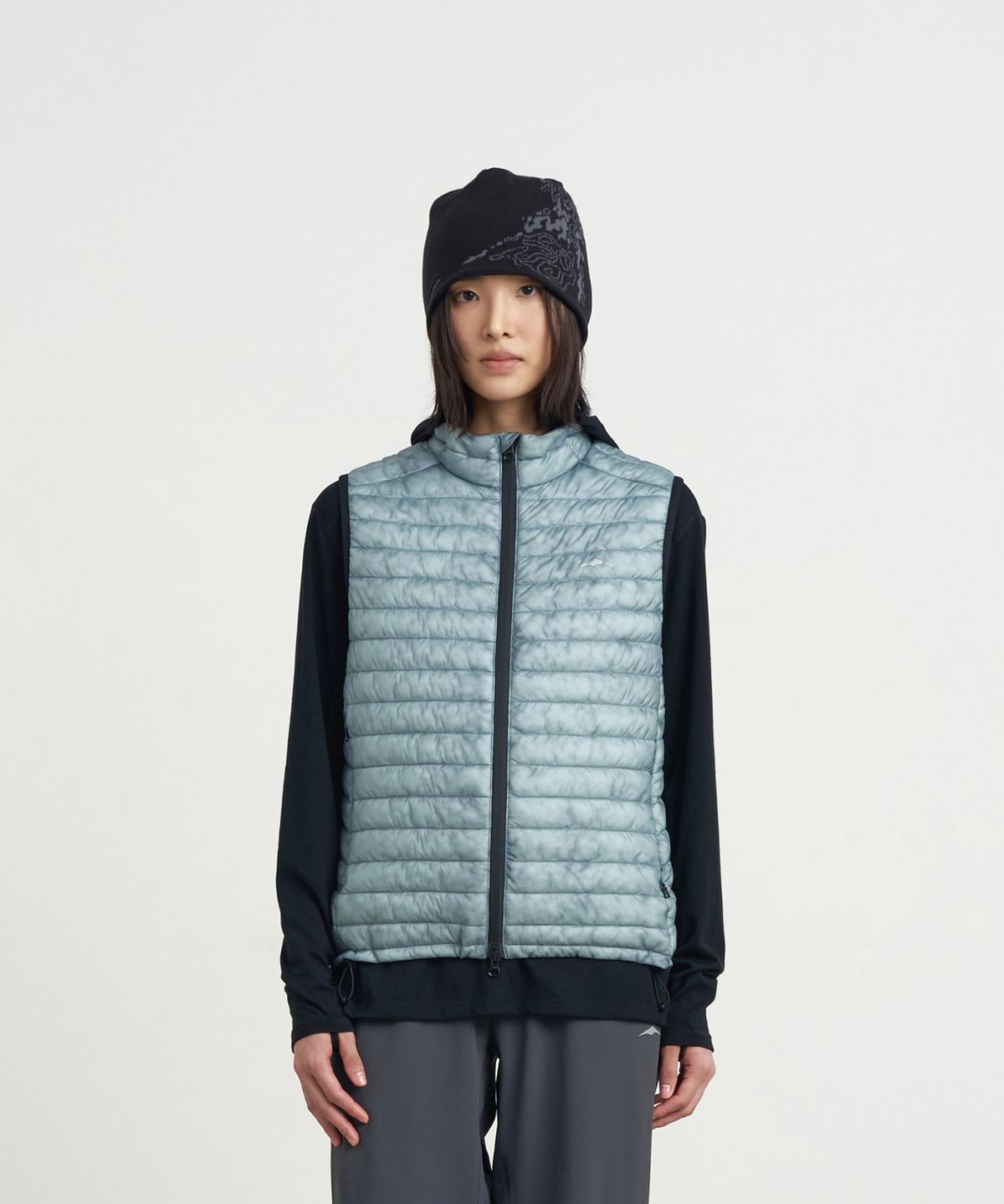 고요웨어(GOYOWEAR) UL 그레핀 인슐레이션 베스트 (블루이시 그레이)
