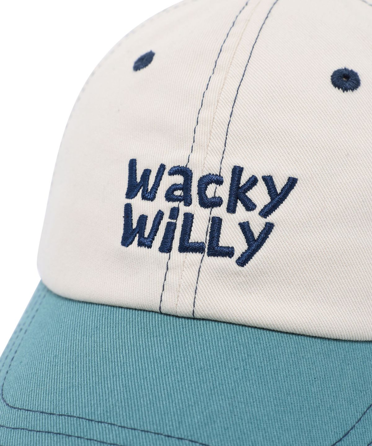 와키윌리(WACKY WILLY) 타이포 배색 볼캡 아이보리