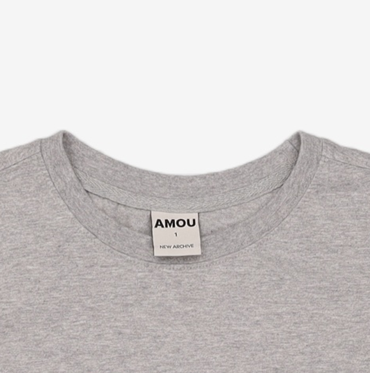 아모우(AMOU) 반소매 티셔츠 1