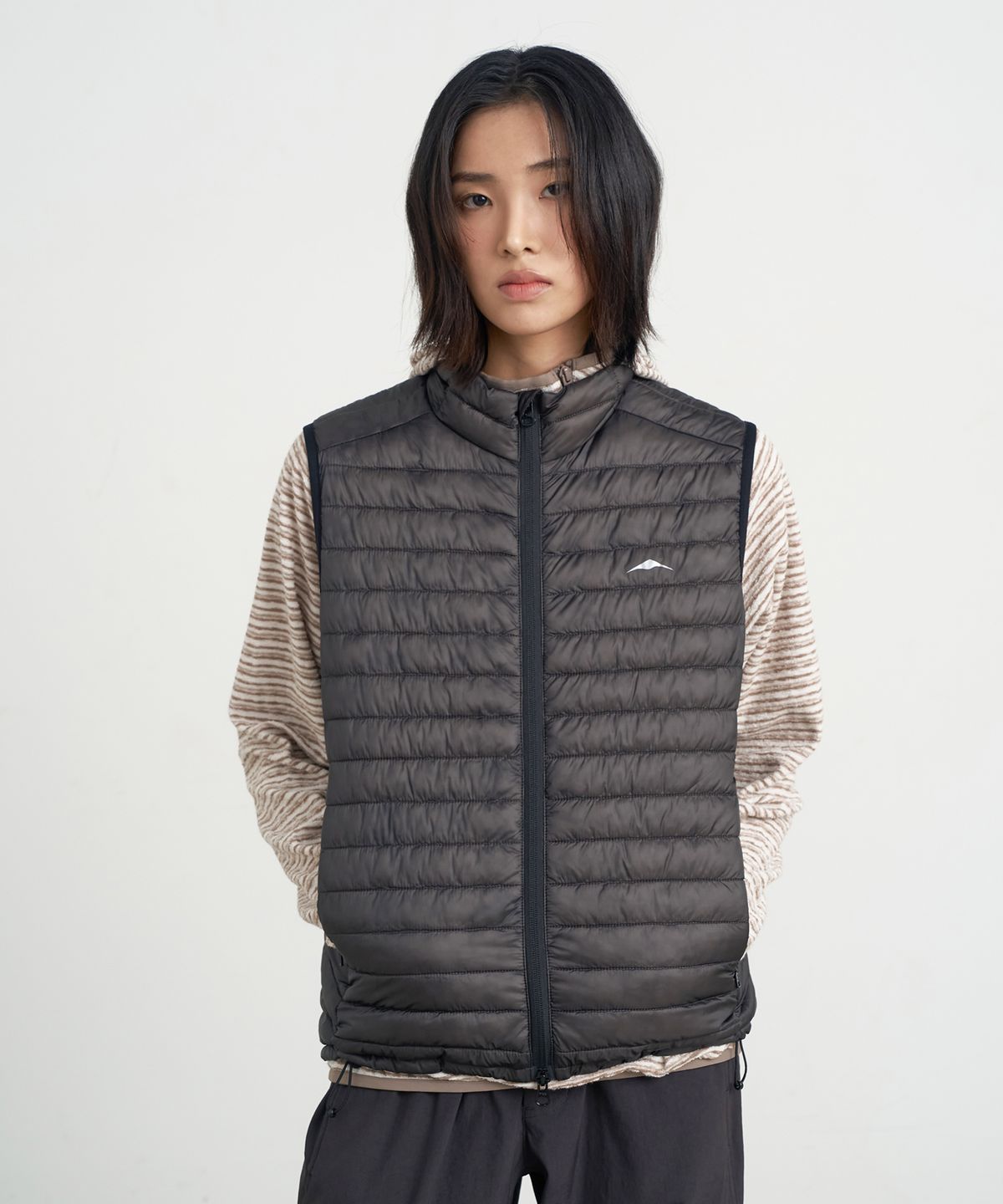 고요웨어(GOYOWEAR) UL 그레핀 인슐레이션 베스트 (쉐도우)