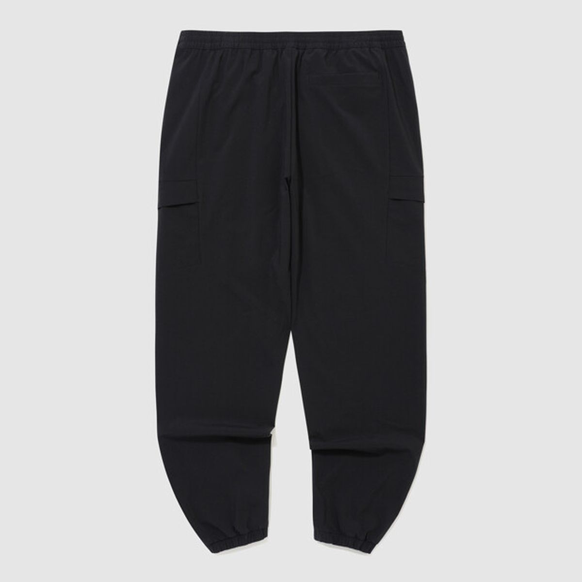엄브로(UMBRO) 올라운드 나일론 스판 카고 조거 팬츠 블랙 UR323SPT92