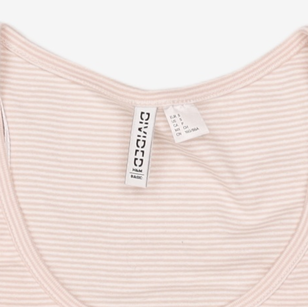 디바이디드에이치앤엠(DIVIDED H&M) 반소매 티셔츠 S