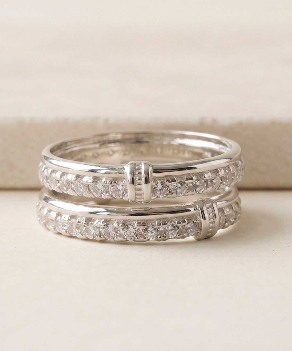 엘렌쥬얼리(HELENE JEWELRY) 실버 Silver 925 투 링 큐빅 라인 미스 링 은 반지