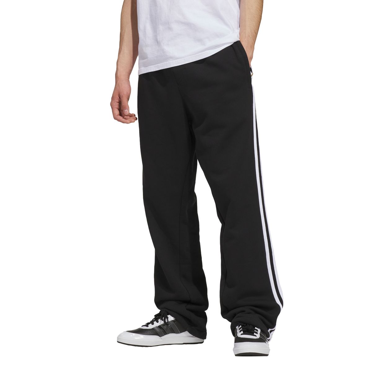 아디다스(ADIDAS) 스케이트보딩 x 타이숀 트랙 팬츠 KT1831