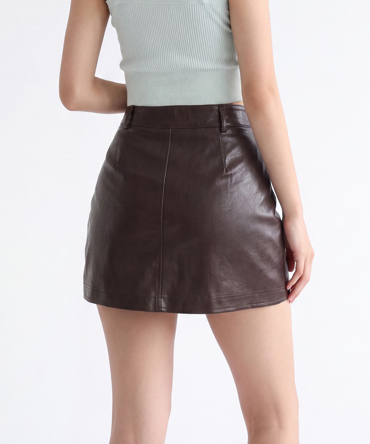 스틸스(STEELS) 홀드핏 페이크레더 스커트
