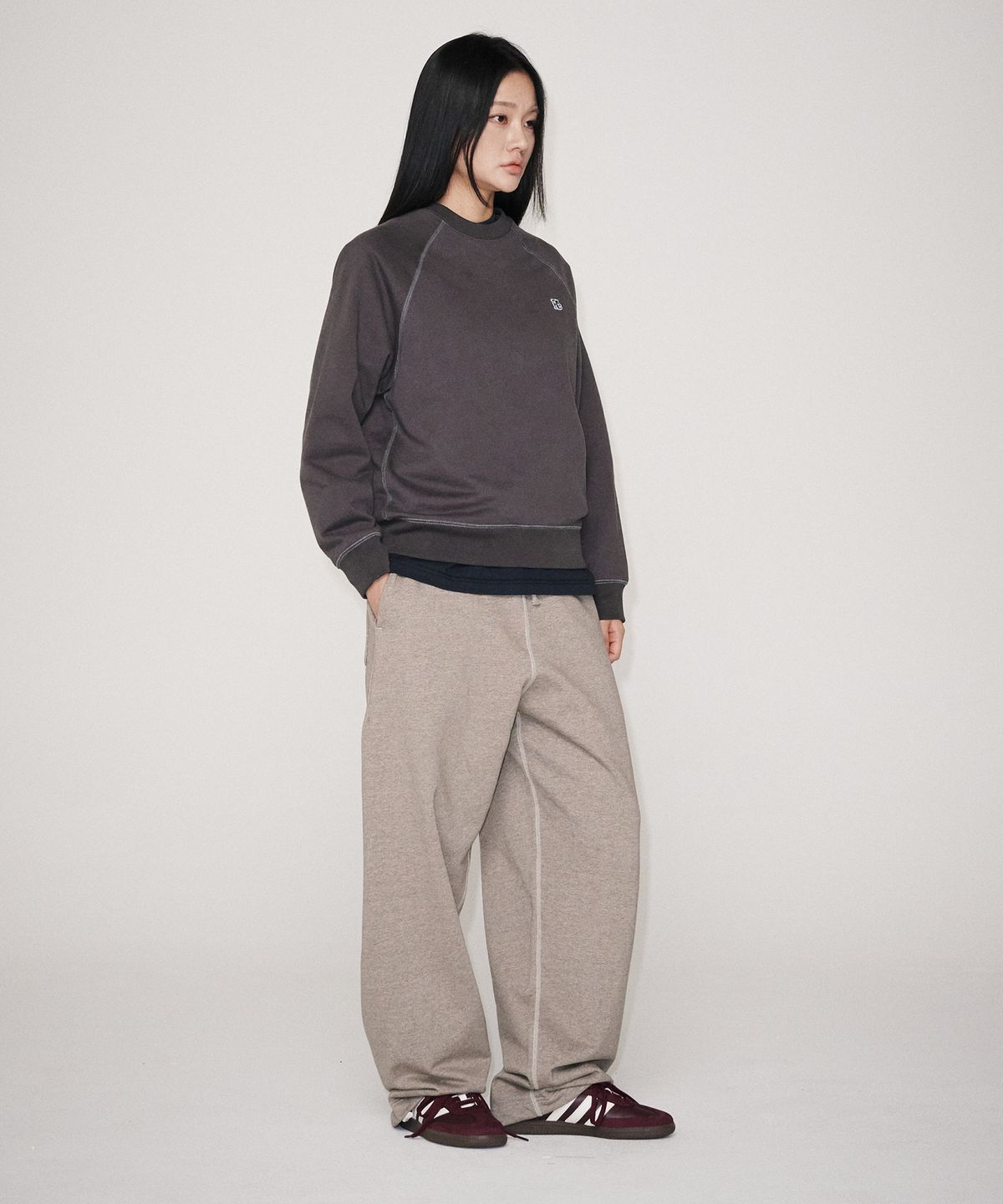 유니버스 가먼트(UNIVERSE GARMENT) 데일리 와이드 스웨트 팬츠_OATMEAL