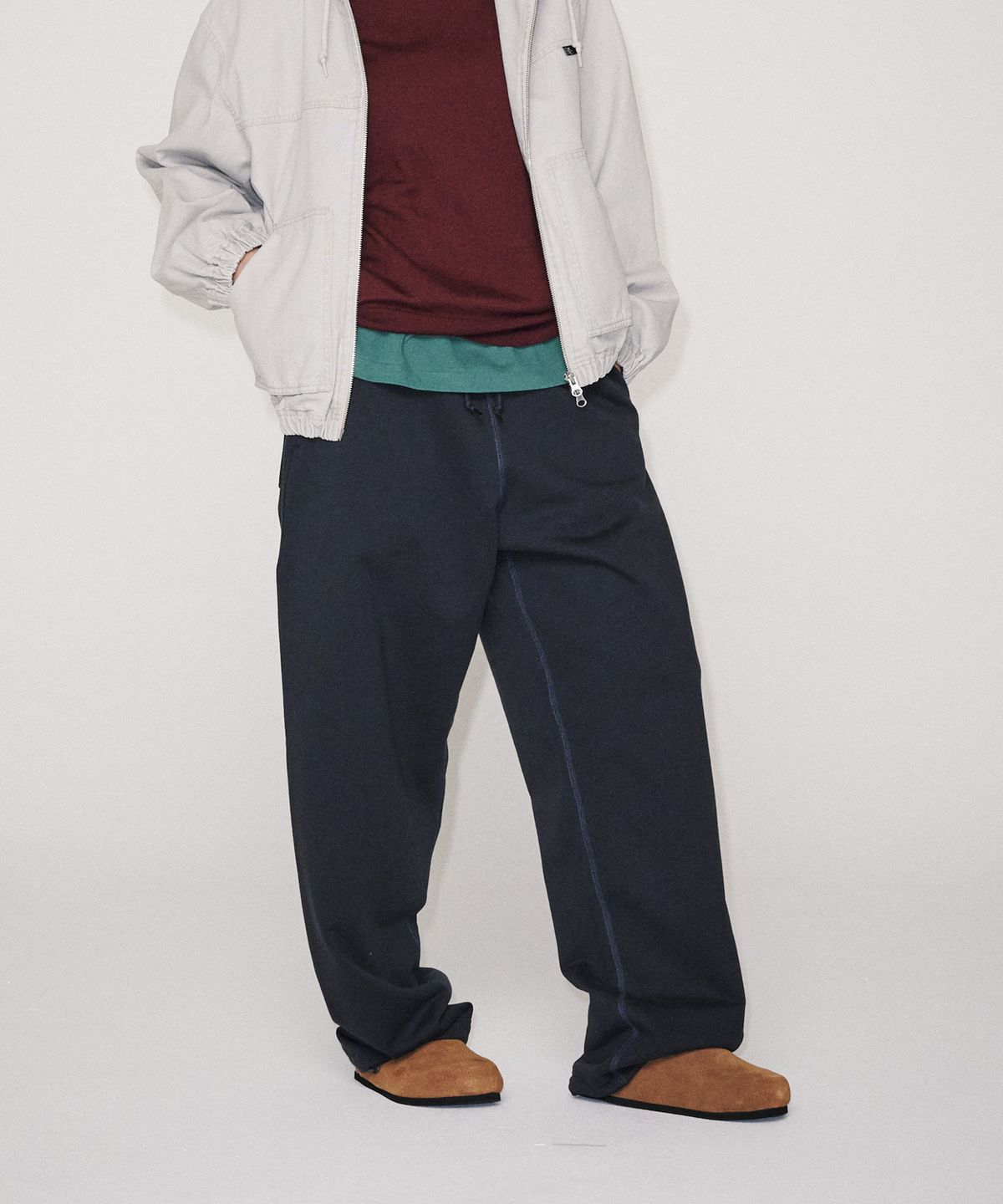 유니버스 가먼트(UNIVERSE GARMENT) 데일리 와이드 스웨트 팬츠_NAVY