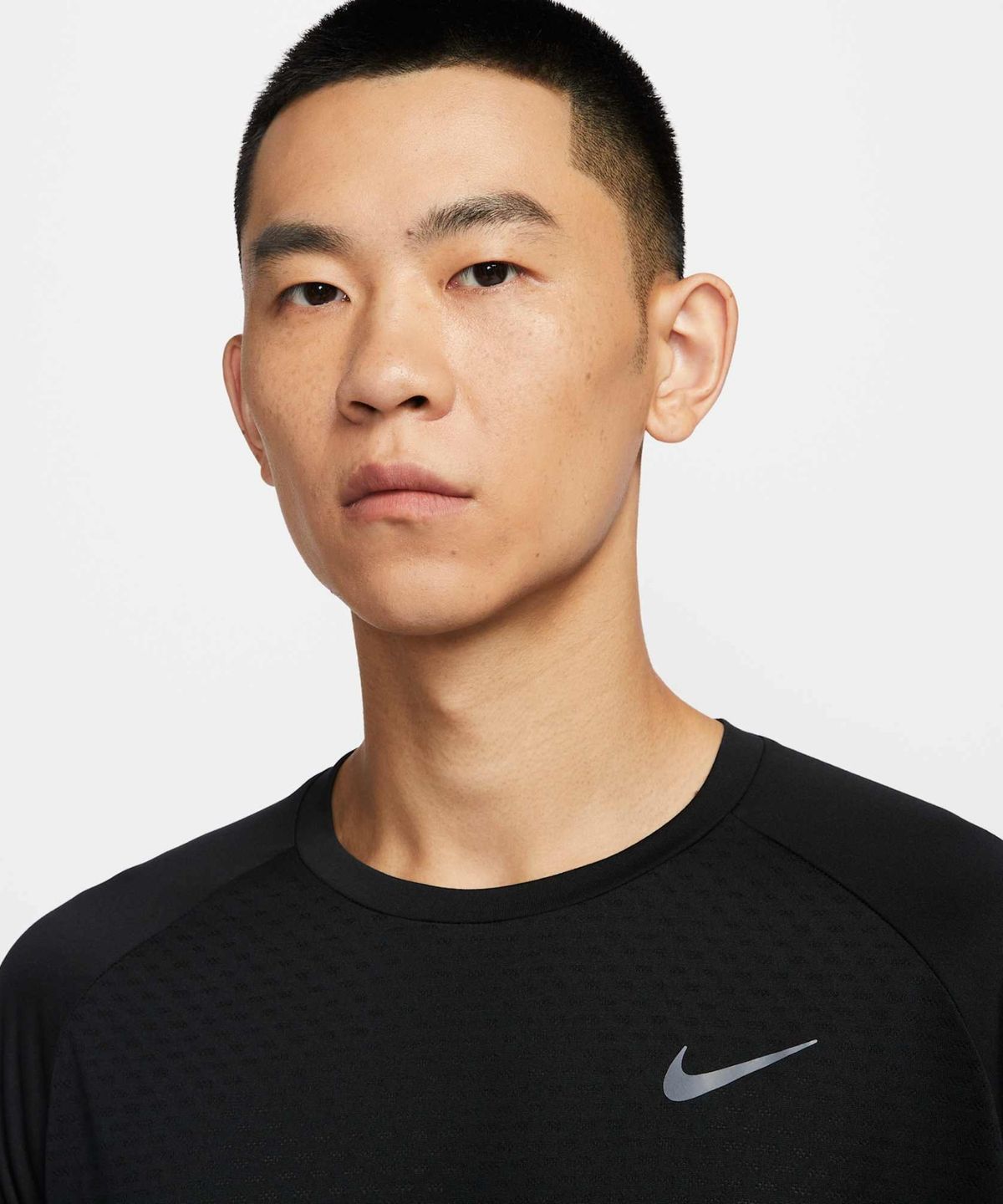 나이키(NIKE) 스트라이드 드라이 핏 ADV 긴소매 러닝 탑 M - 블랙 / HV2703-010