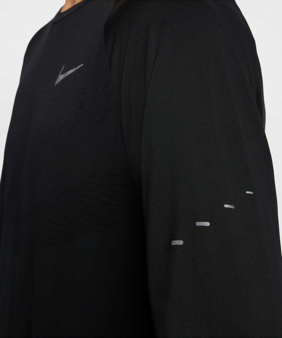 나이키(NIKE) 스트라이드 드라이 핏 ADV 긴소매 러닝 탑 M - 블랙 / HV2703-010