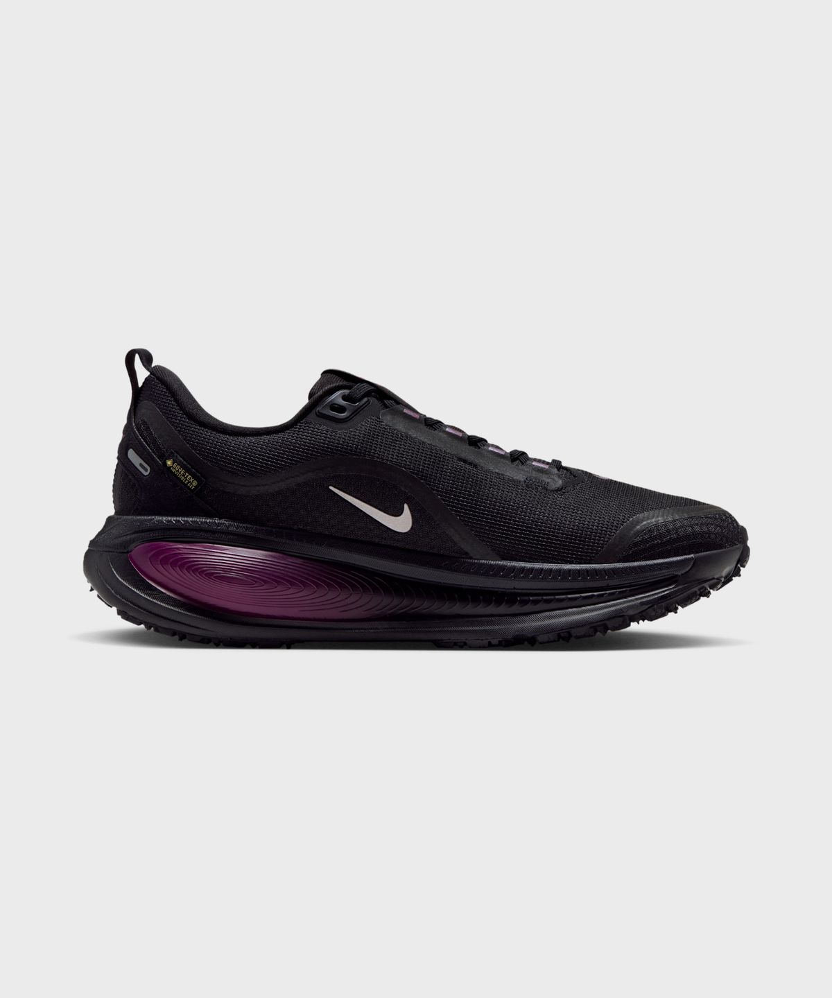 나이키(NIKE) 보메로 18 GORE-TEX W - 블랙:트루 베리:퍼플 펄스:메탈릭 실버 / HQ7002-005
