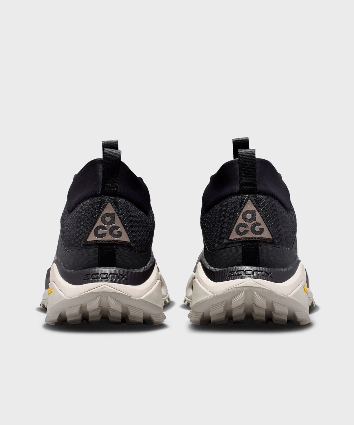 나이키(NIKE) ACG 제가마 하이크 M - 블랙:크림 II:아이언스톤 / IO7854-005