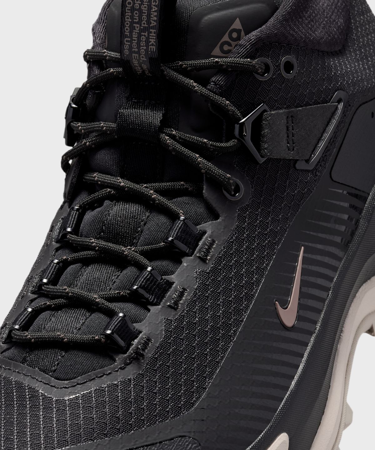나이키(NIKE) ACG 제가마 하이크 M - 블랙:크림 II:아이언스톤 / IO7854-005