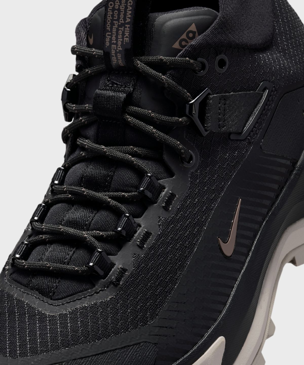 나이키(NIKE) ACG 제가마 하이크 W - 블랙:크림 II:아이언스톤 / IO7855-005