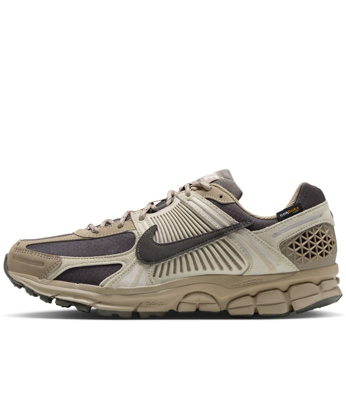 나이키(NIKE) 줌 보메로 5 CORDURA® M - 라이트 오어우드 브라운:플랫 징크:칼리지 그레이:미디엄 애쉬 / IQ0380-100